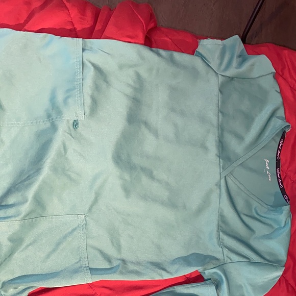 scrub outfit - Picture 1 of 2